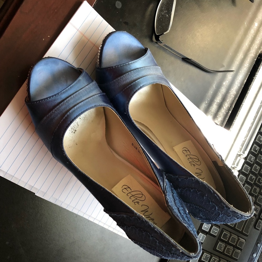 Ellie Wren Custom Designed Dress Shoes